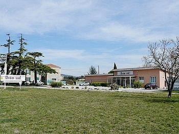 Logis Drom'Sud Hotel Donzere Exterior photo